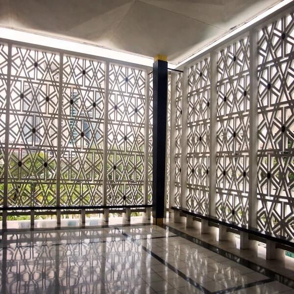 Abu Dhabi's Modern Architecture and Mashrabiya Designs